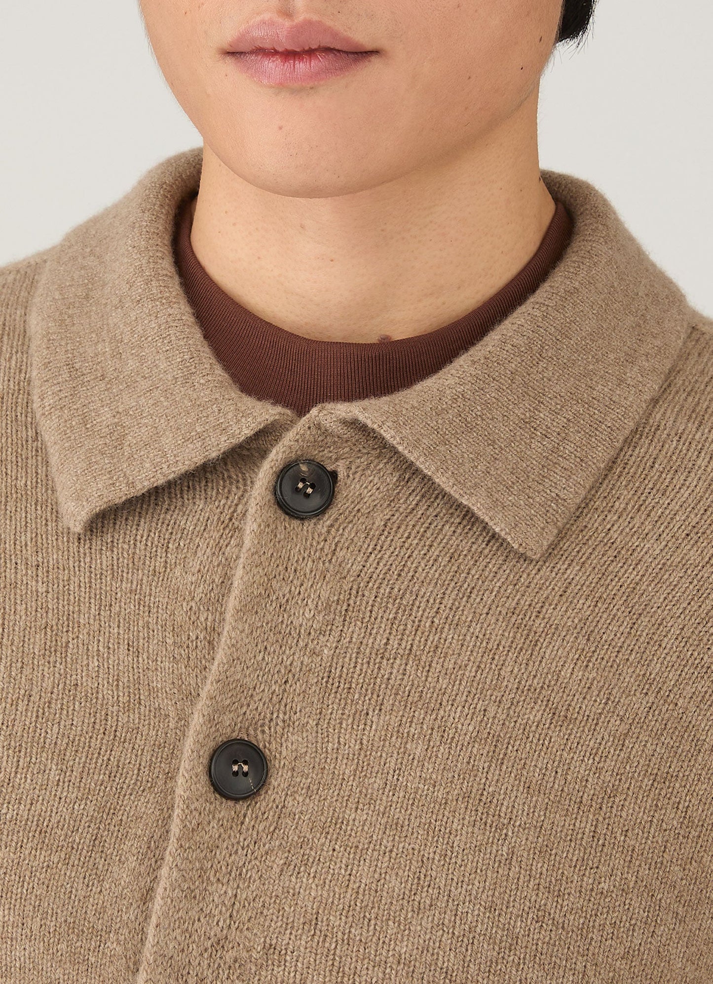 Mens Lambswool Cardigan In Sandstone Mcar8296 Brfc