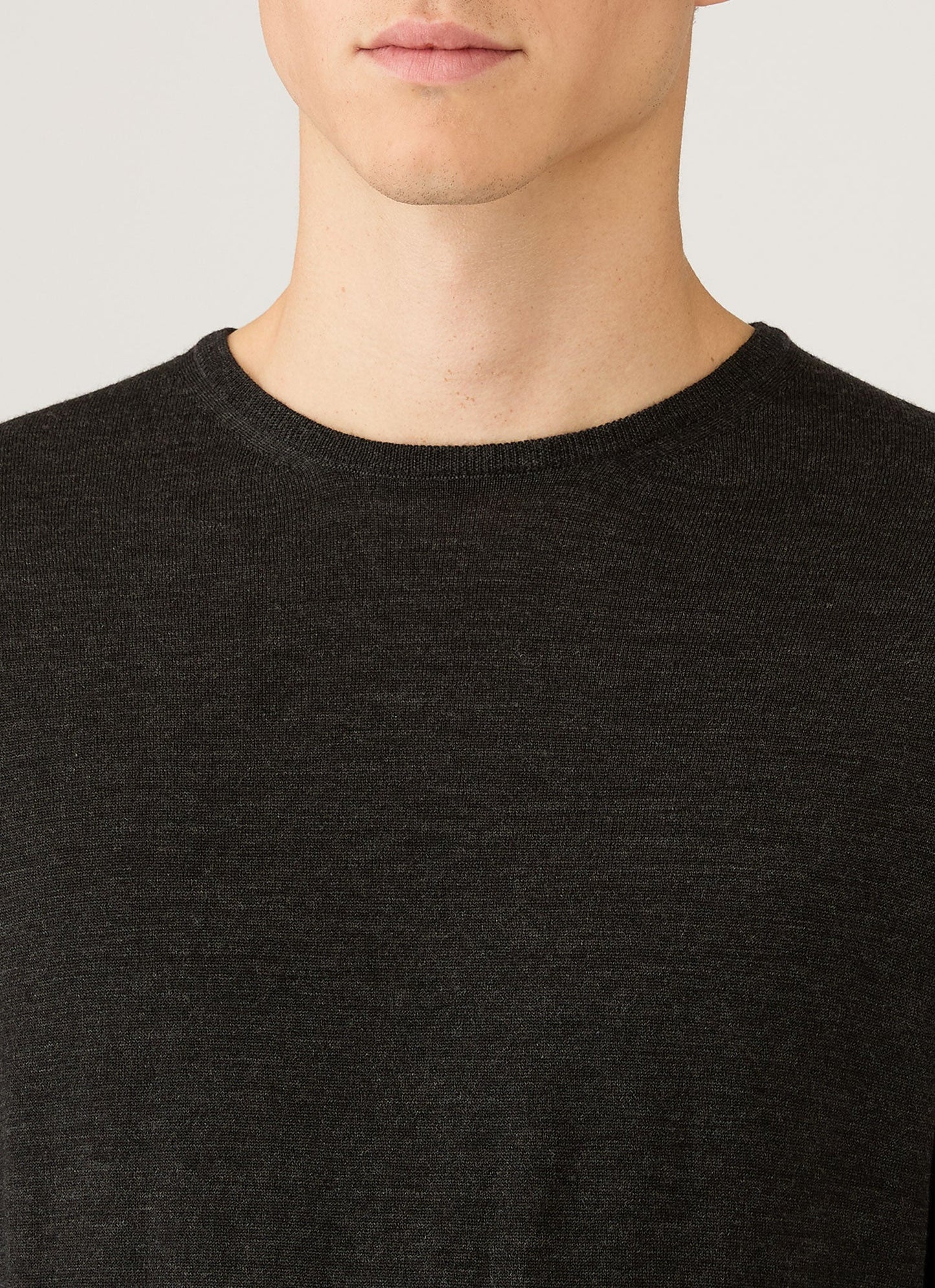 Ls Crew Neck Sweater In Charcoal Melange