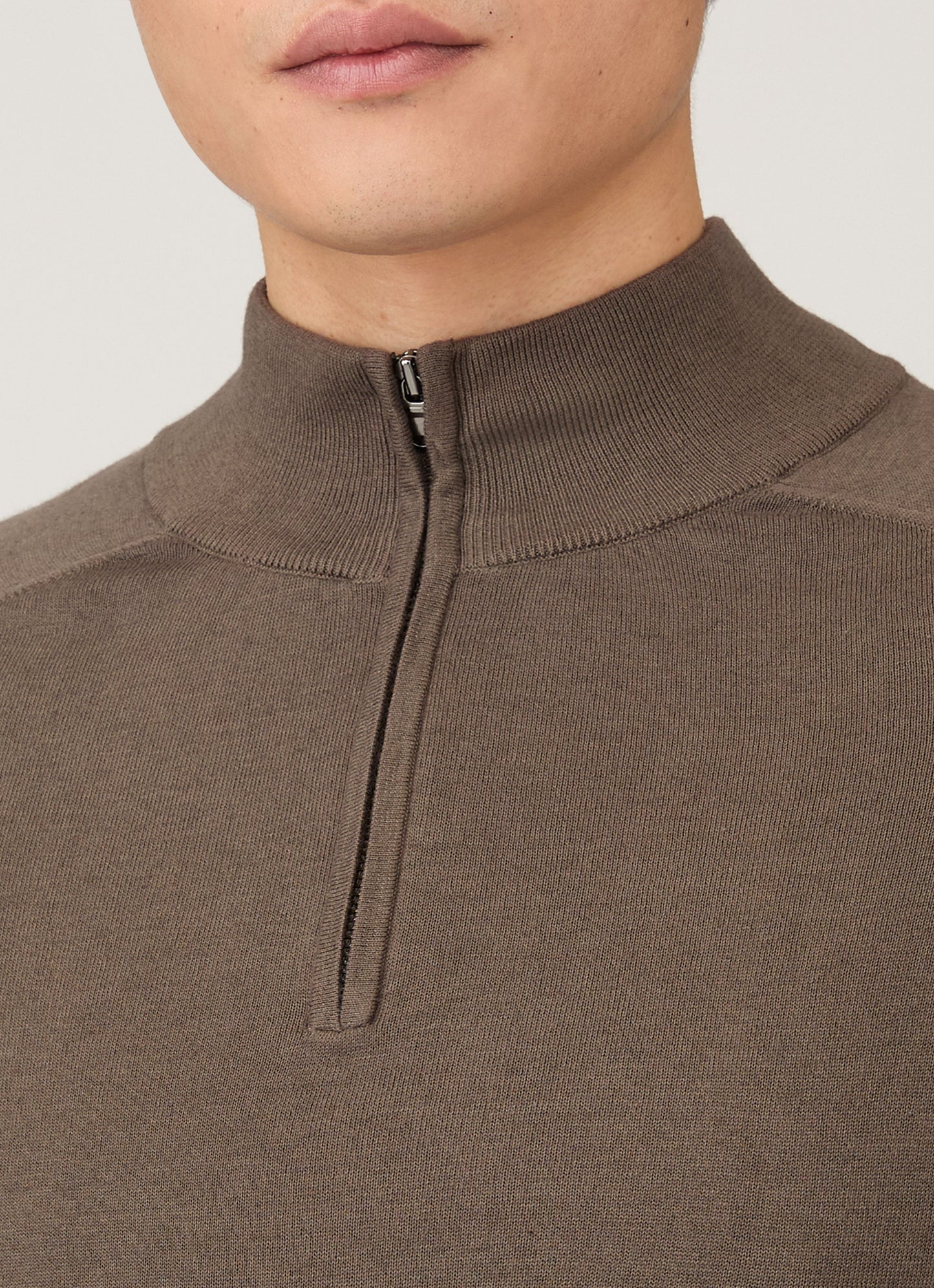 Mens Sea Island Cashmere Half Zip In Bark Mjum8284 Brgc