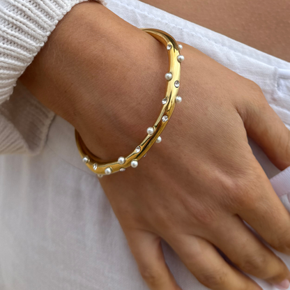 Glimmer Cove Bangle