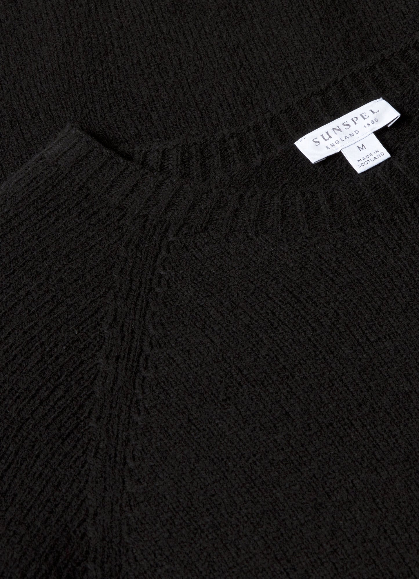 Men S Crew Neck Sweater In Black