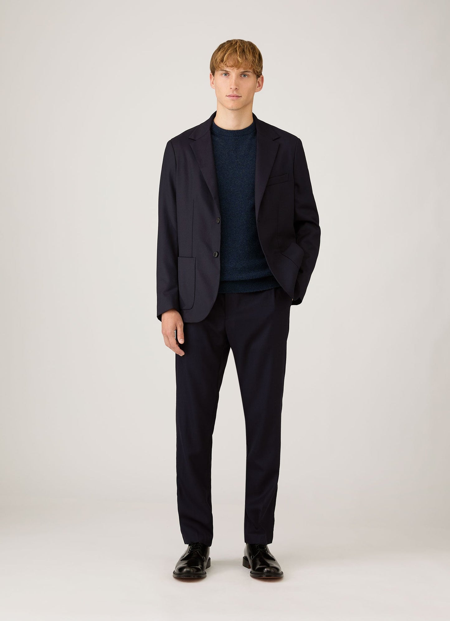 Mens Cashmere Crew Neck Jumper In Navy Melange