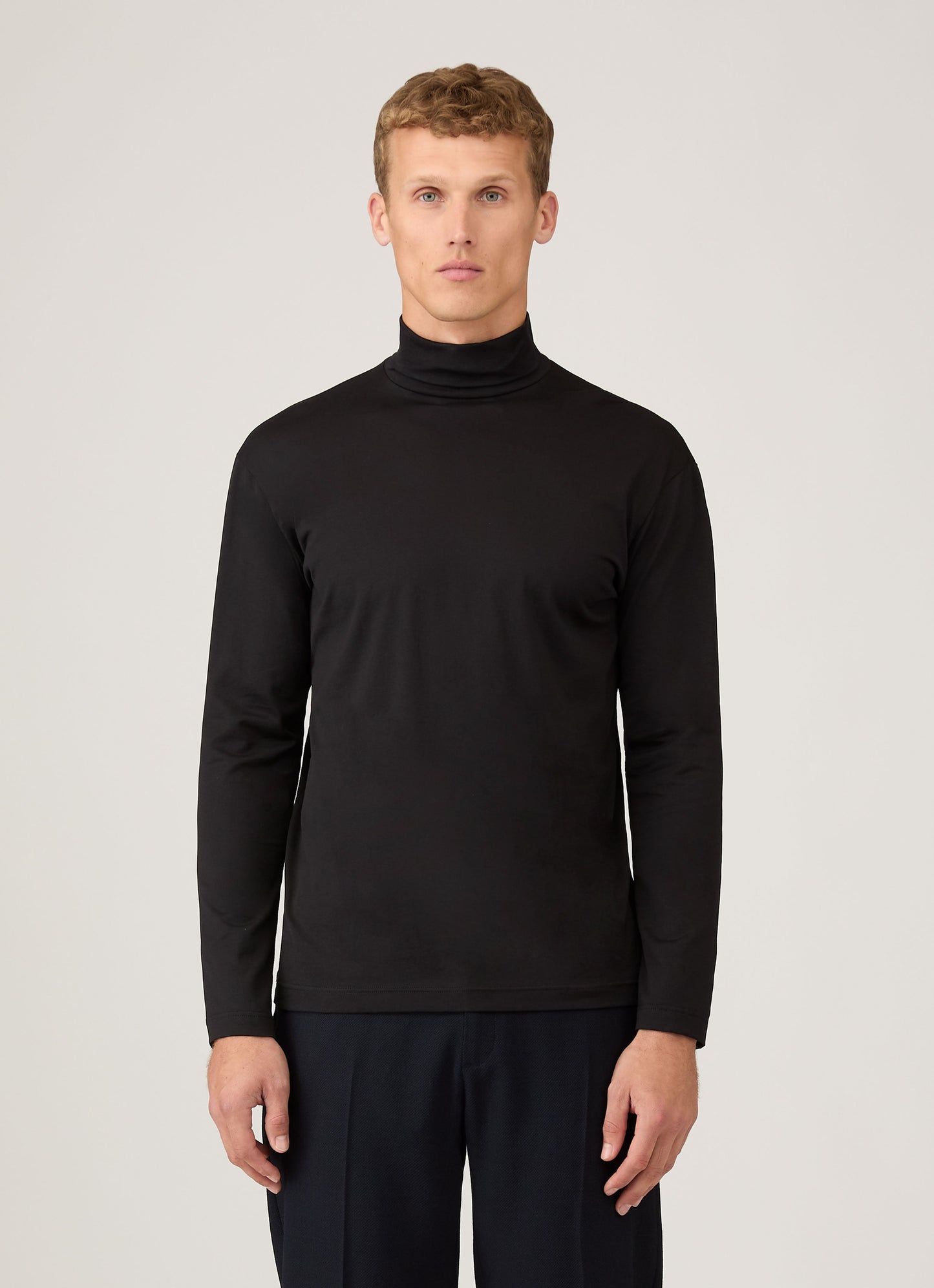Mens Long Sleeve Roll Neck In Black Mtsh0197 Bkaa