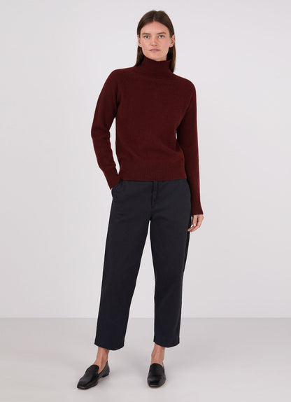 Womens Lambswool Funnel Neck Jumper In Port